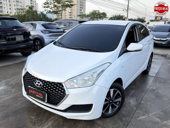 HYUNDAI HB20S 1.6 COMFORT PLUS 16V FLEX 4P AUTOMÁTICO HYUNDAI HB20S 1.6 COMFORT PLUS 16V FLEX 4P AUTOMÁTICO